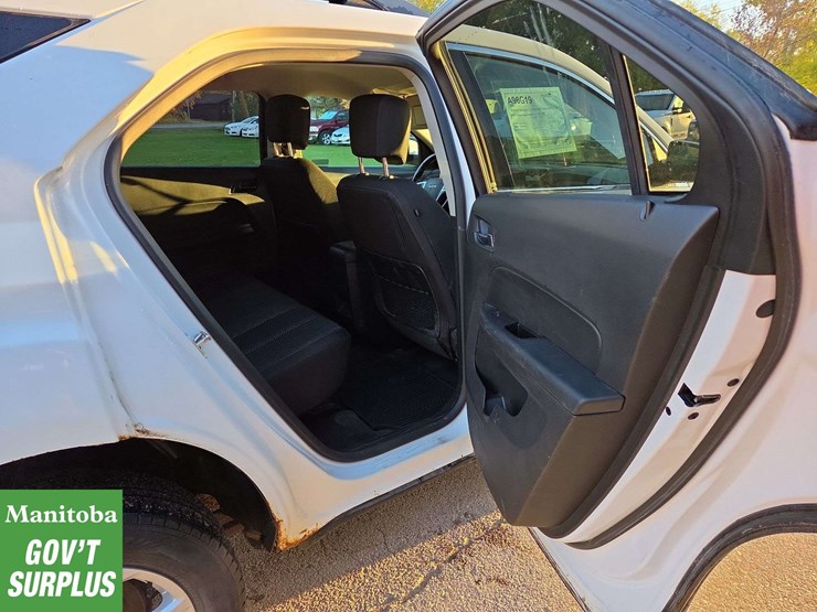 2016-chevrolet-equinox-image-27