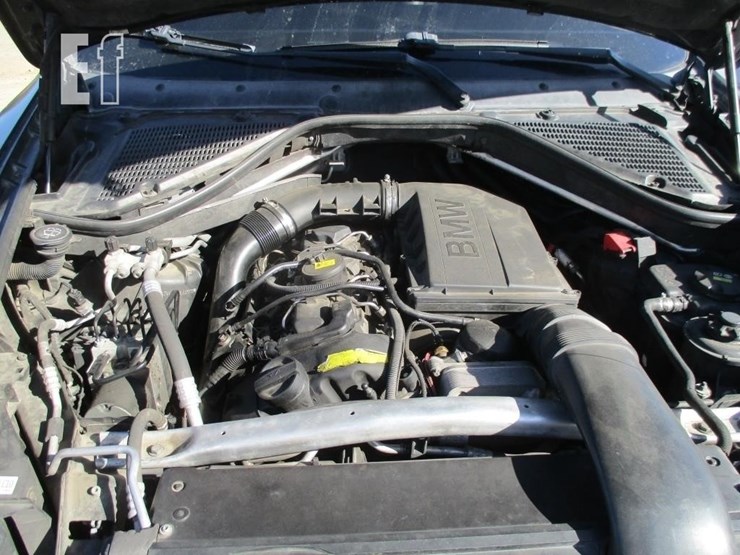 2011-bmw-x5-image-10