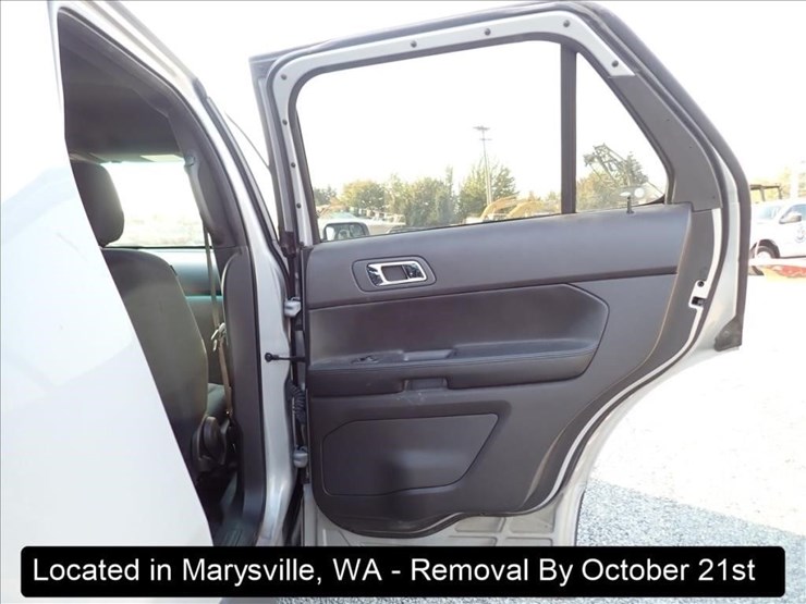 2014-ford-explorer-image-23