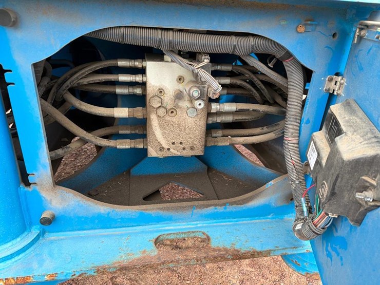 genie-zx135/70-image-45