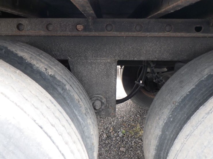 2012-utility-3000r-image-11