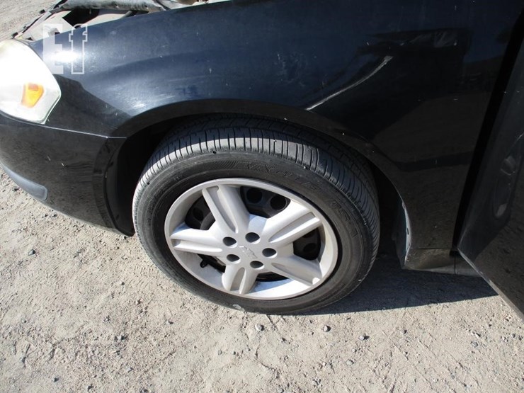 2012-chevrolet-impala-image-13