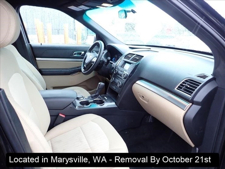 2016-ford-explorer-image-2