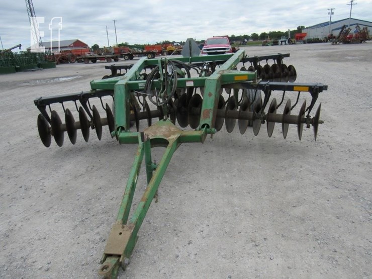 john-deere-620-image-2