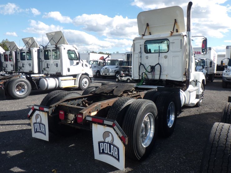 2017-western-star-4700sf-image-7