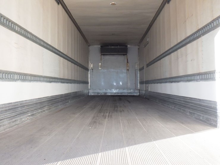 2018-international-durastar-4300-image-8