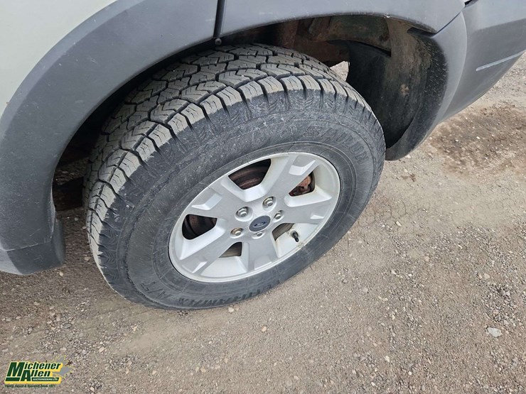 2006-ford-escape-image-17