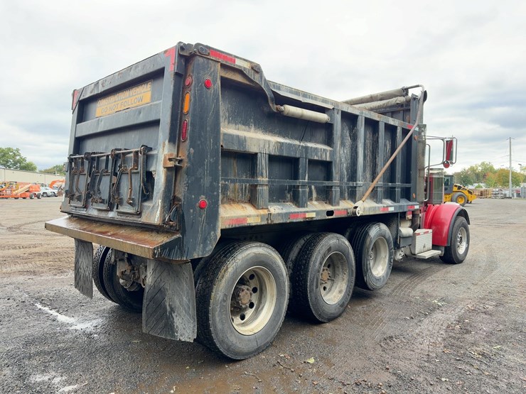 2008-peterbilt-367-image-5
