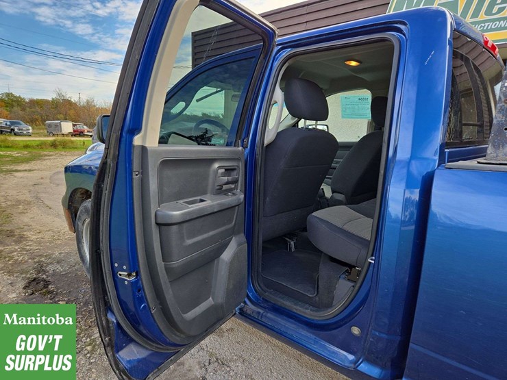 2010-dodge-ram-1500-image-22