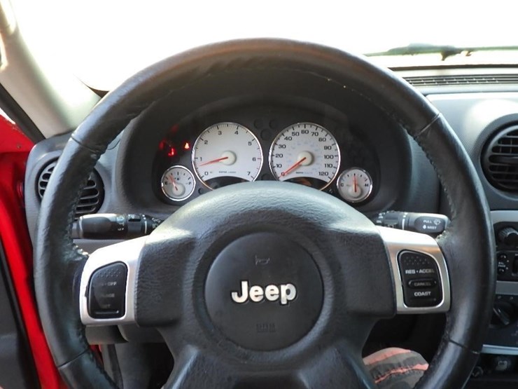 2002-jeep-liberty-image-19