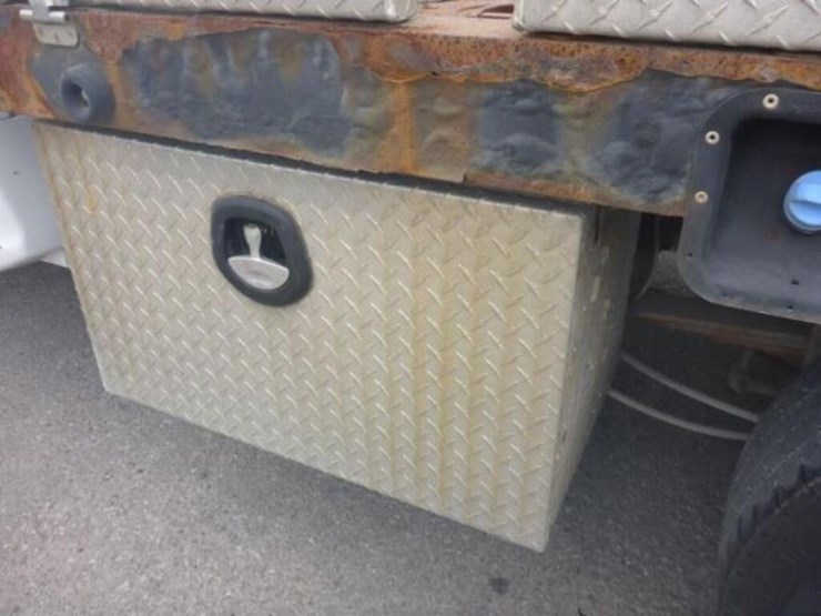 2019-ford-f350-xl-image-28