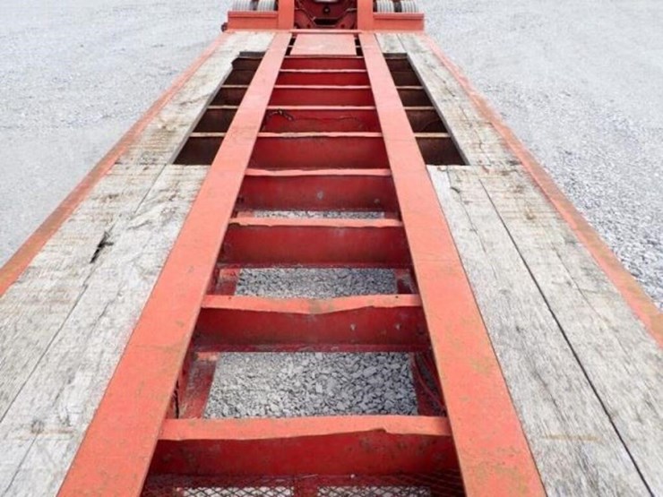 2001-fontaine-lowboy-image-17