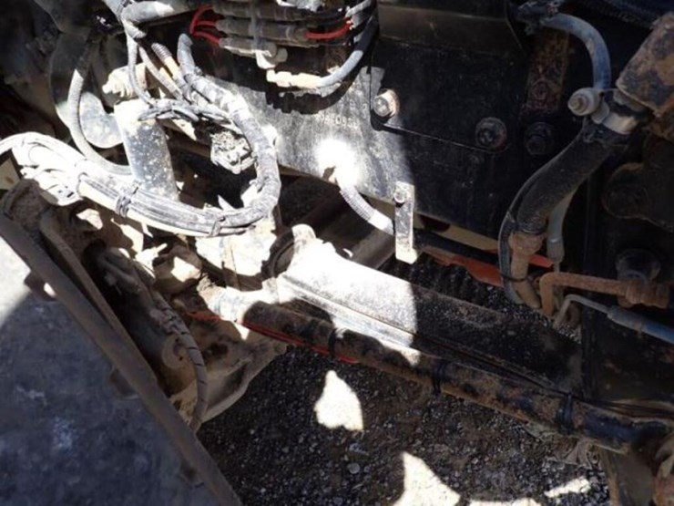 2021-international-hx620-image-36