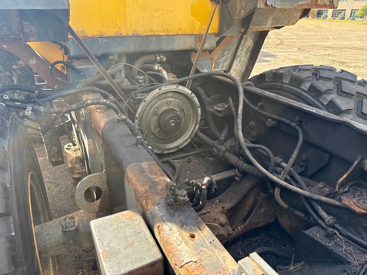komatsu-wa320-image-30