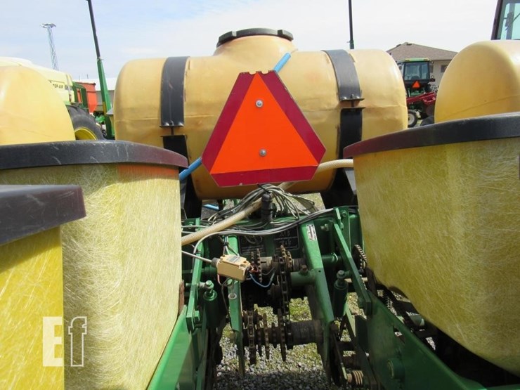 john-deere-7000-image-4