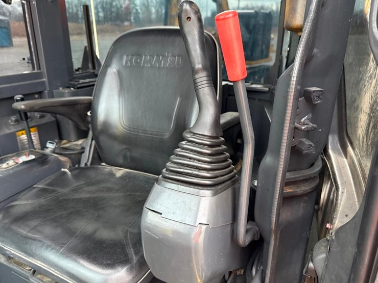 #2128-•-2023-komatsu-pc55-mini-excavator-image-34