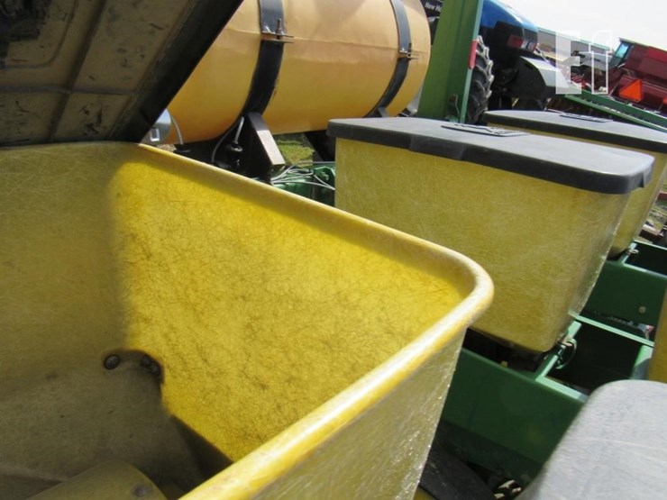 john-deere-7000-image-5