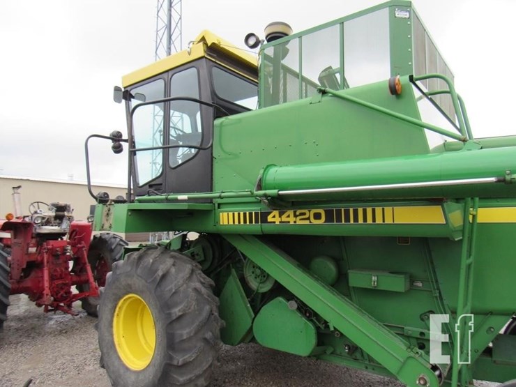 1983-john-deere-4420-image-14