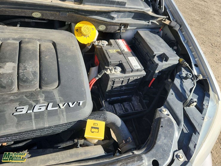 2014-dodge-grand-caravan-se-image-29