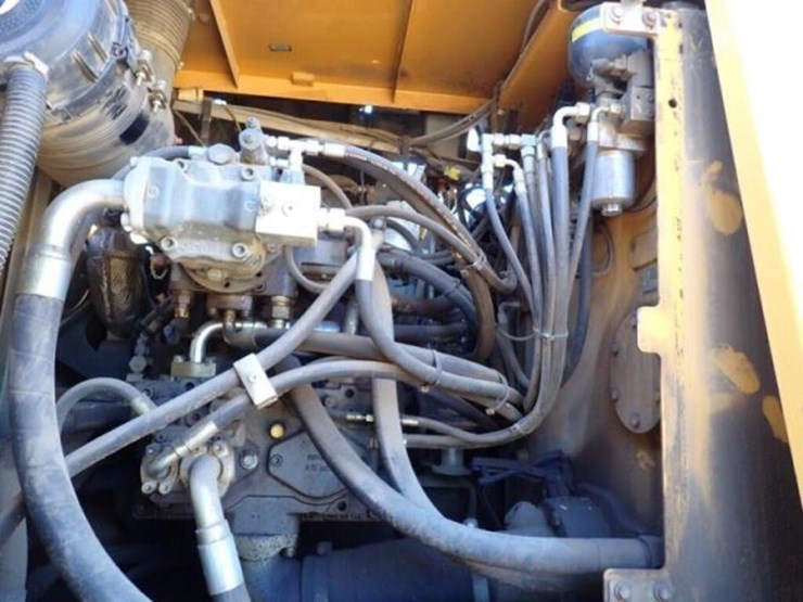 2018-liebherr-lh40c-litronic-image-66