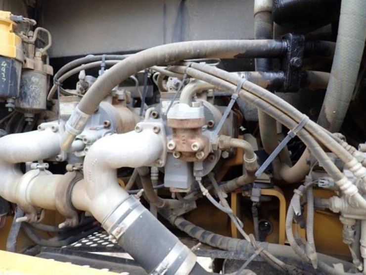 2012-deere-350g-lc-image-60