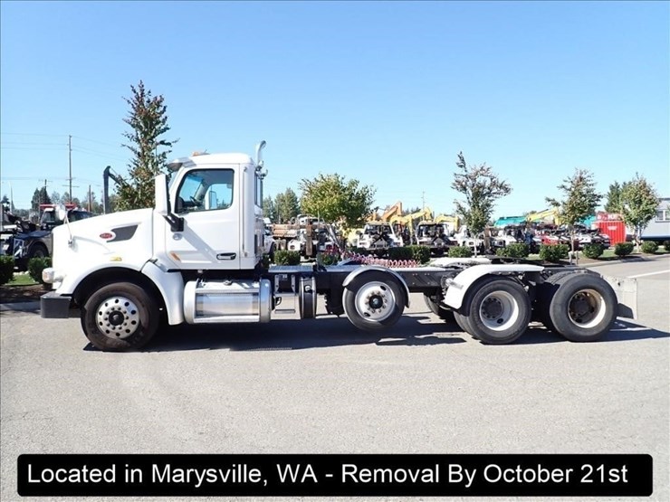 2019-peterbilt-567-image-4
