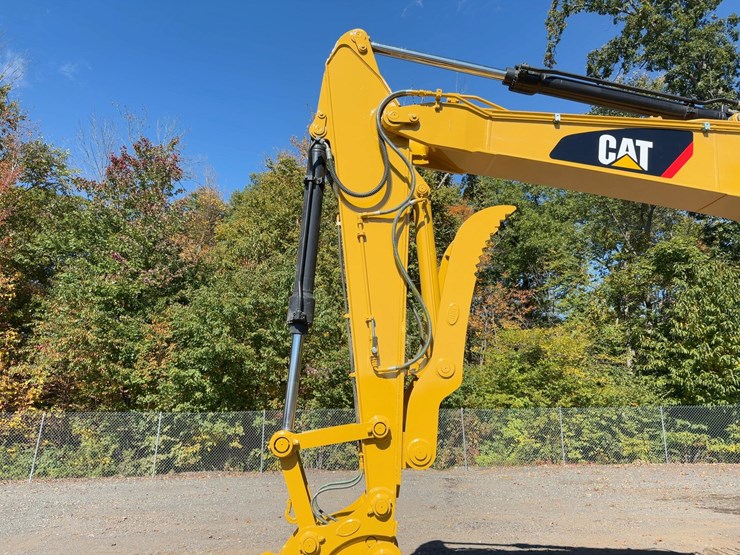 2016-caterpillar-311flrr-image-12