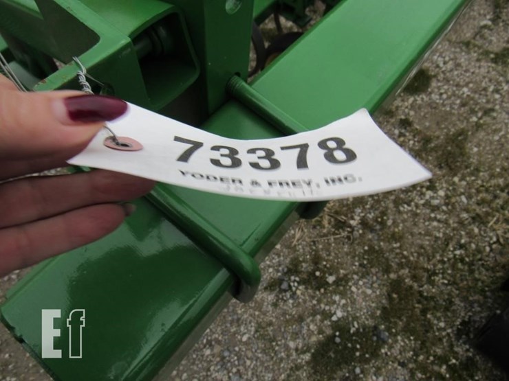 john-deere-825-image-4