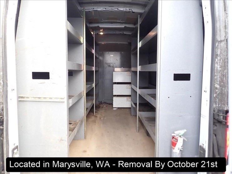 2016-ford-transit-image-11