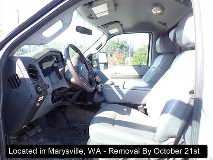 2011-ford-f550-image-16