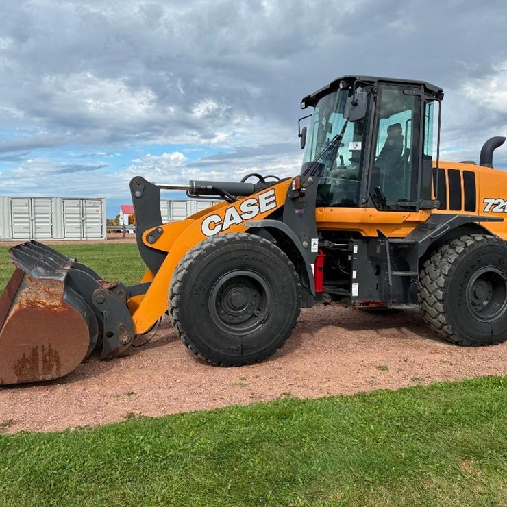 2019 CASE 721G