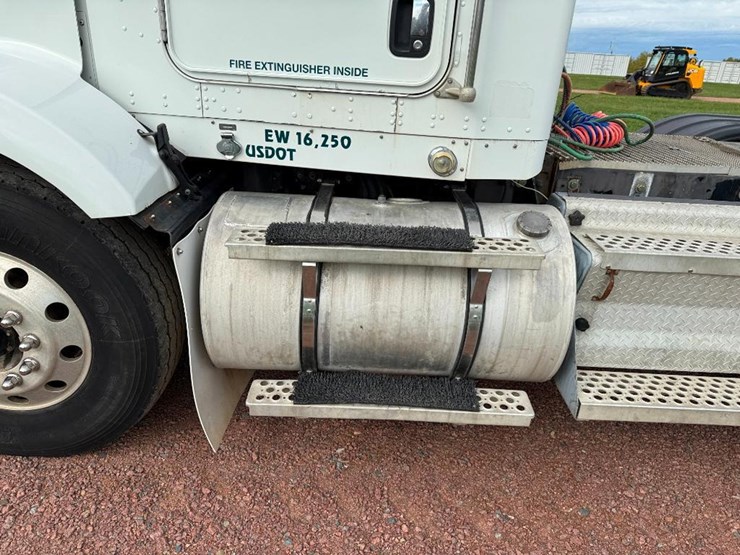kenworth-t800-image-23