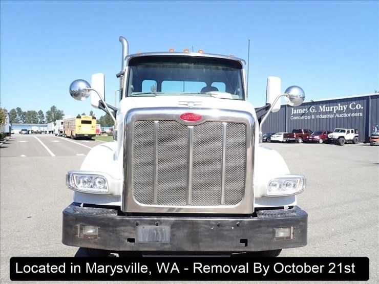 2019-peterbilt-567-image-27