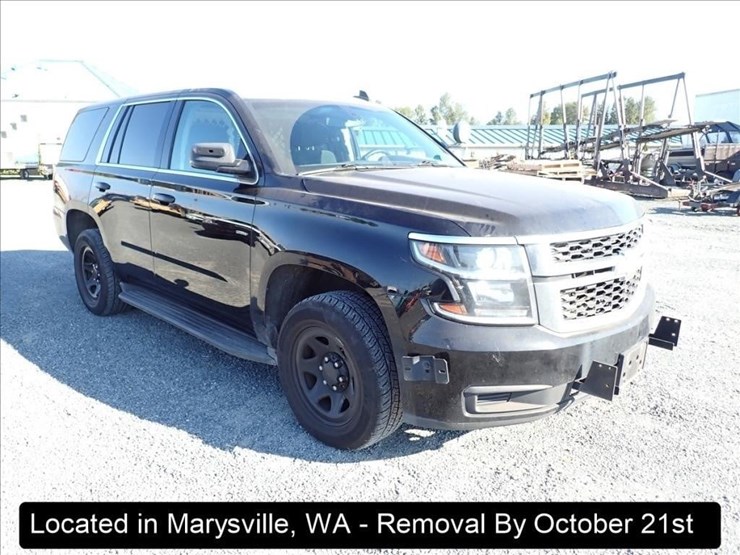 2016-chevrolet-tahoe-image-16