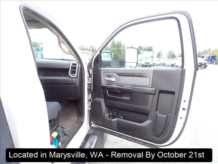 2019-ram-5500-image-18