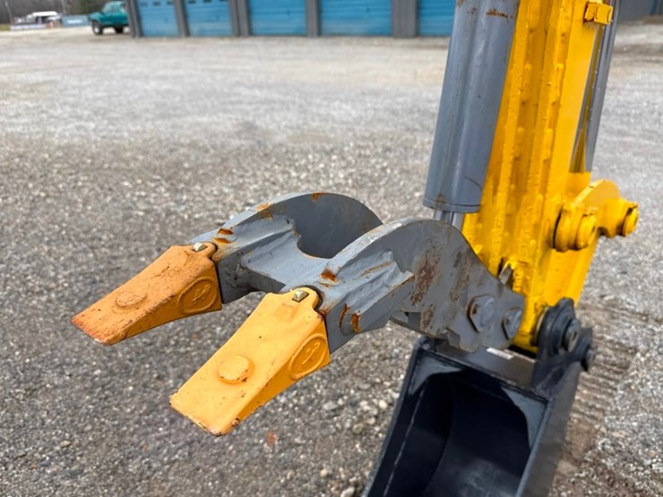 #2128-•-2023-komatsu-pc55-mini-excavator-image-19