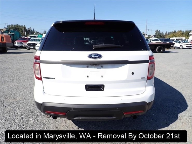 2014-ford-explorer-image-18