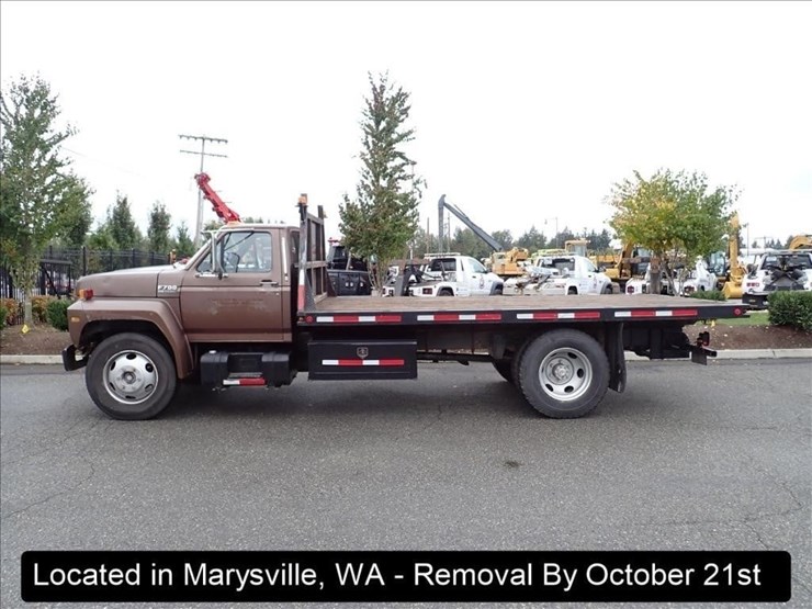 1993-ford-f700-image-3
