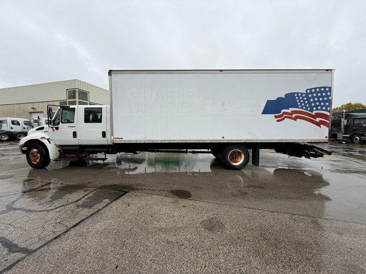 #1665-•-2008-international-navistar-box-truck-image-2