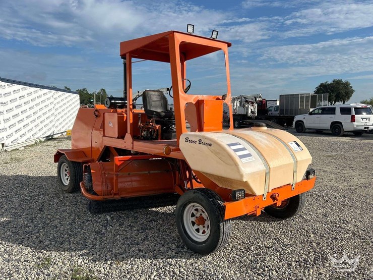 1996-broce-rc300-image-2