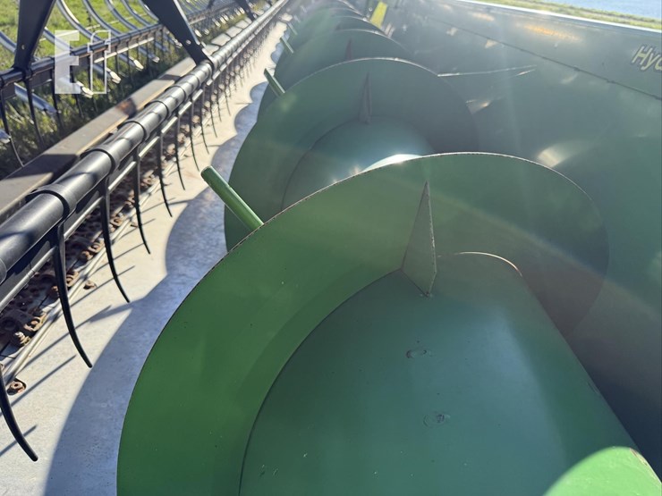 2014-john-deere-635f-image-41