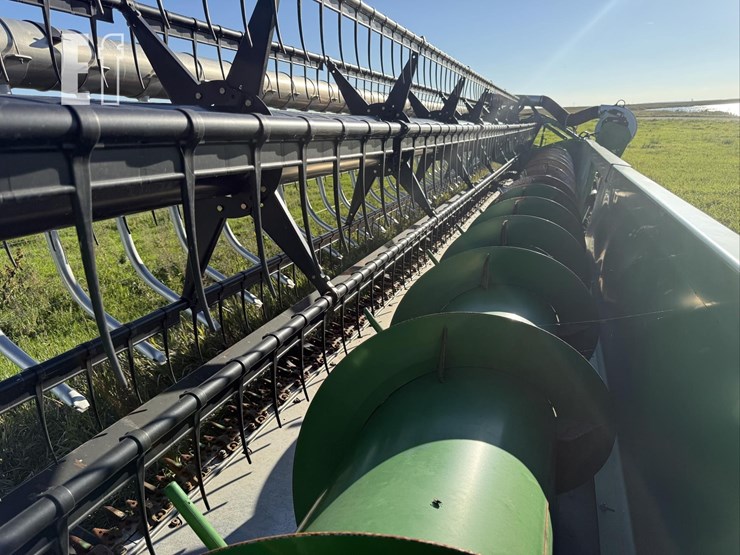 2014-john-deere-635f-image-39