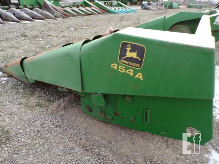 john-deere-454a-image-4