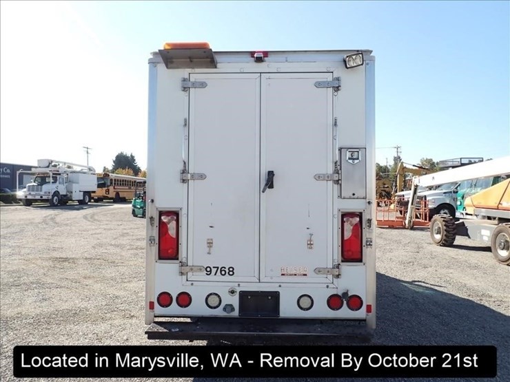 2009-dodge-3500-image-23