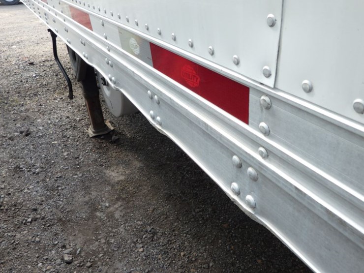 2014-utility-3000r-image-22