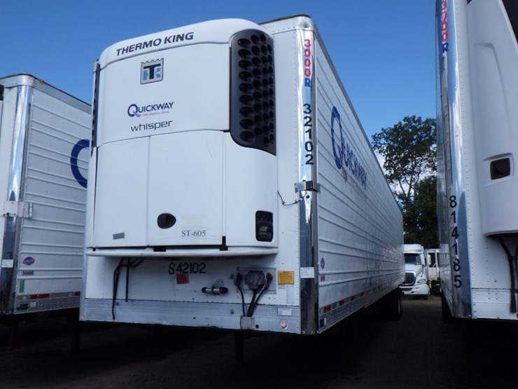 2012-utility-3000r-image-1