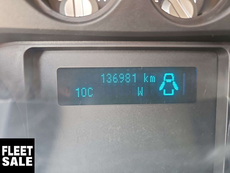 2015-ford-f550-image-23