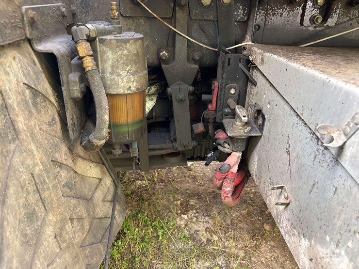 2019-peterbilt-520-image-9