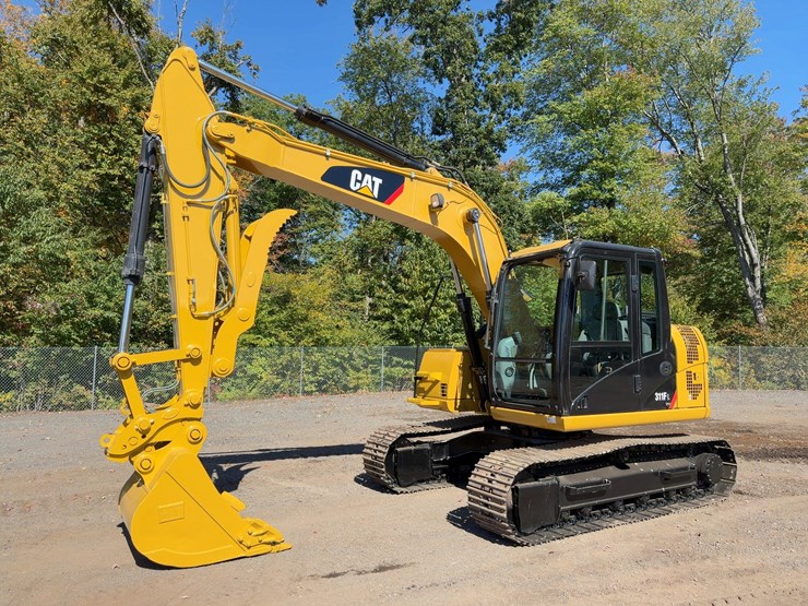 2016-caterpillar-311flrr-image-1