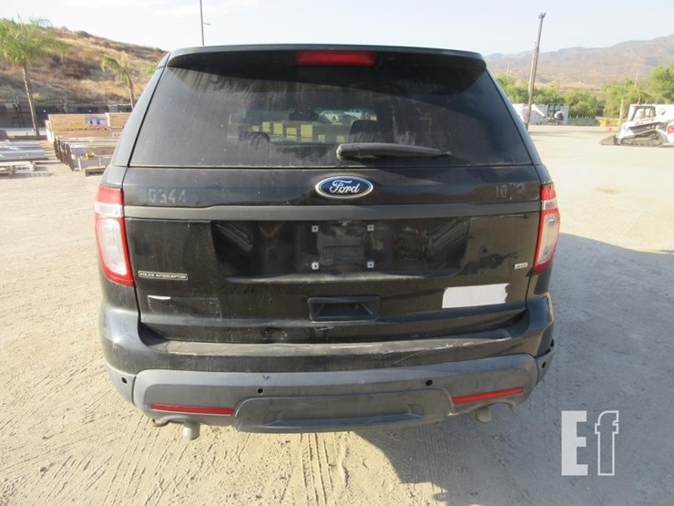 2014-ford-explorer-image-15
